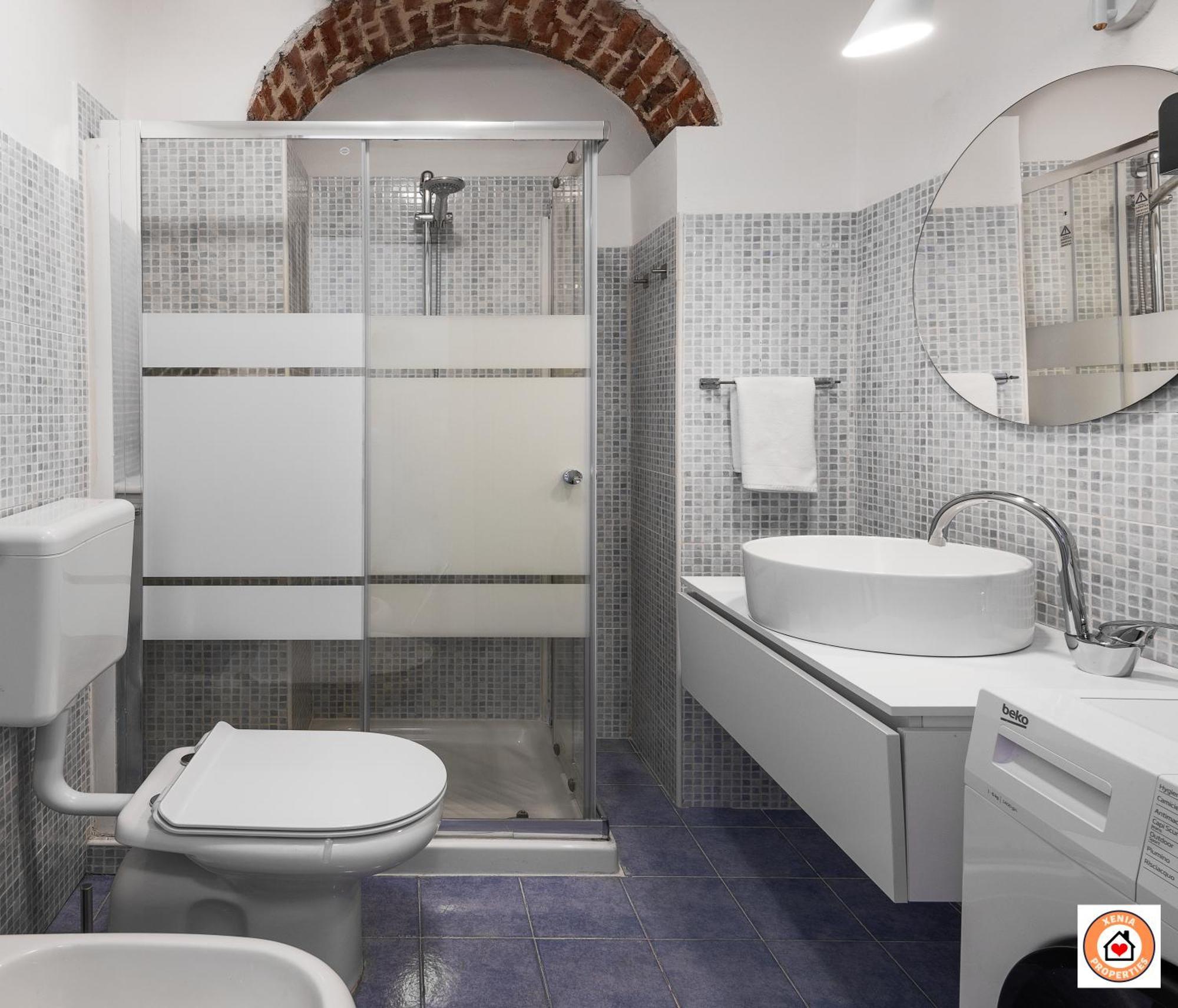 Nido Milanese - Bocconi, Navigli, Duomo Apartment Bagian luar foto
